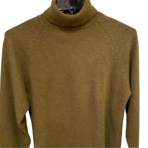 Olive green angora/wool turtleneck
